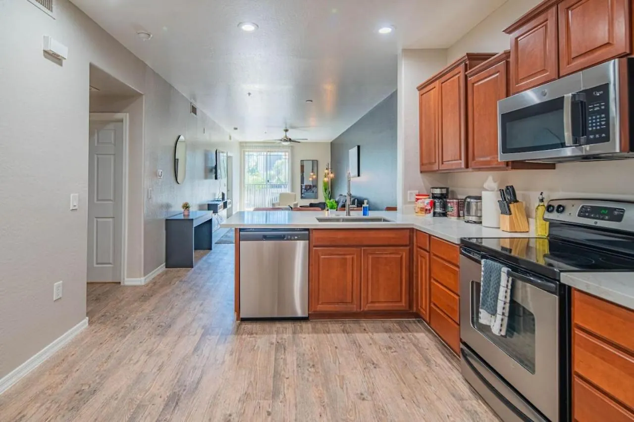 Ample 2Bd - Asu - Sloan Pk - Wd Parking - Sleeps 8 Apartment Tempe 0*,  United States