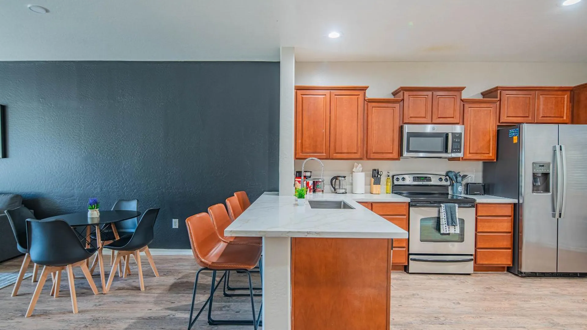 Ample 2Bd - Asu - Sloan Pk - Wd Parking - Sleeps 8 Apartment Tempe